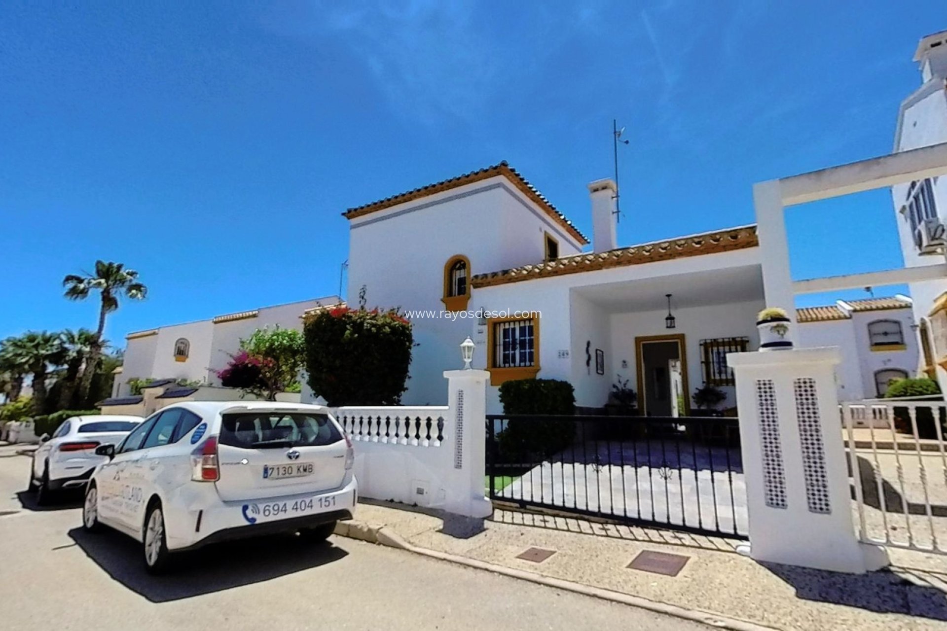 Herverkoop - Villa - Orihuela Costa - Los Dolses