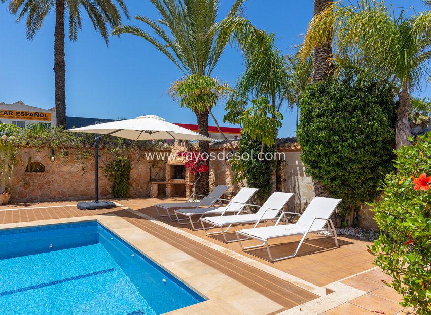 Herverkoop - Villa - Orihuela Costa - Orihuela