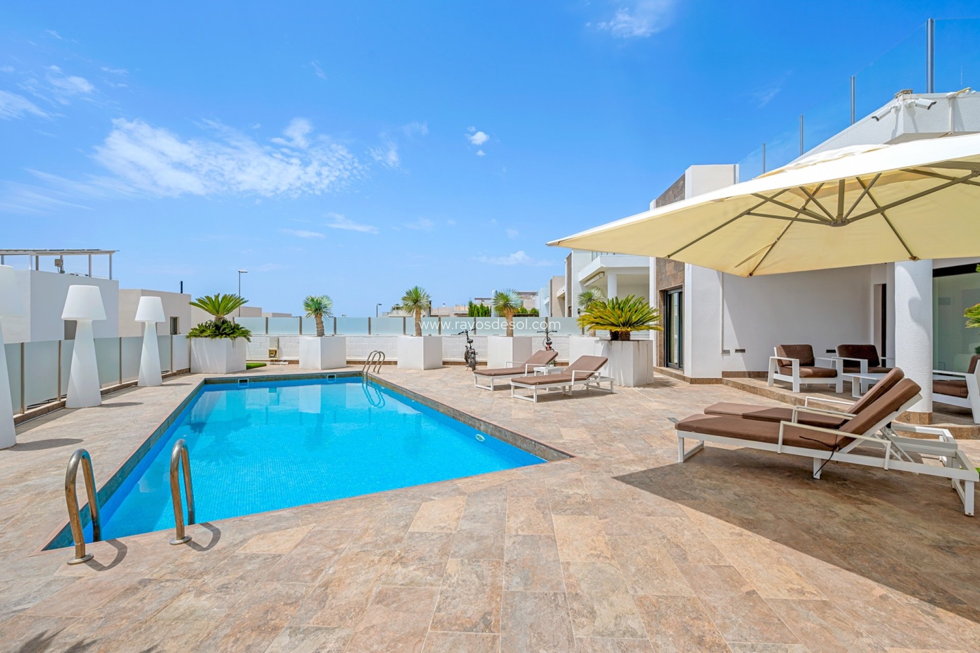 Herverkoop - Villa - Orihuela Costa - Villamartín