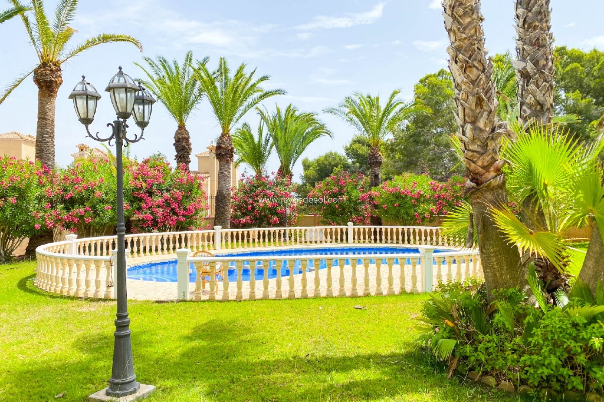 Herverkoop - Villa - Orihuela Costa - Villamartin
