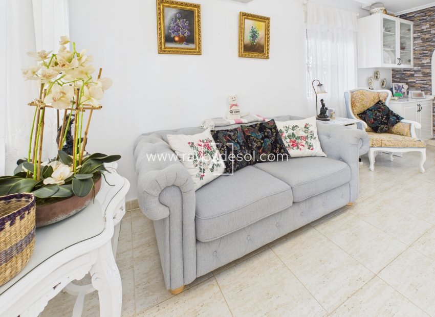 Herverkoop - Villa - Pinar de Campoverde