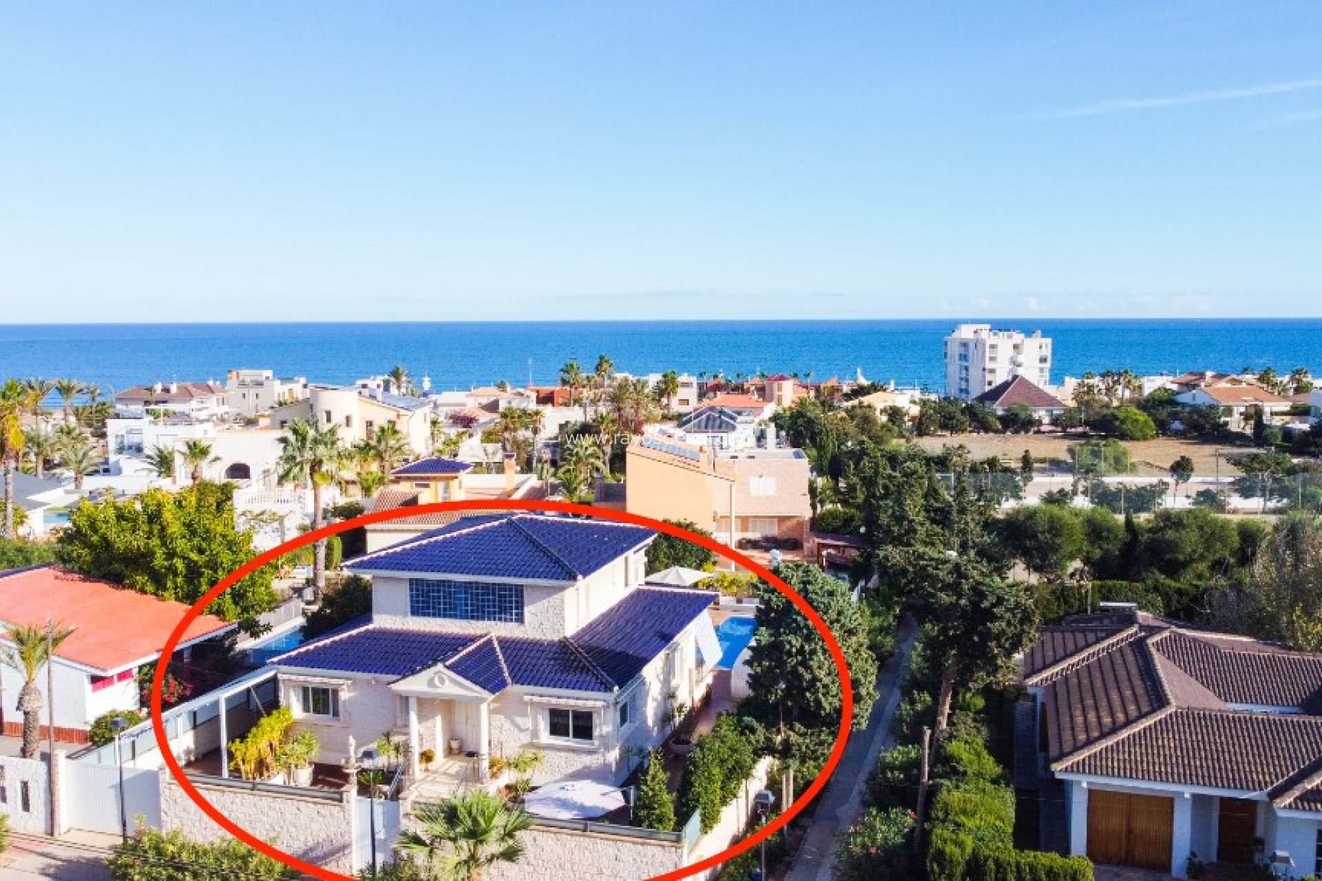 Herverkoop - Villa - Torrevieja - La Mata