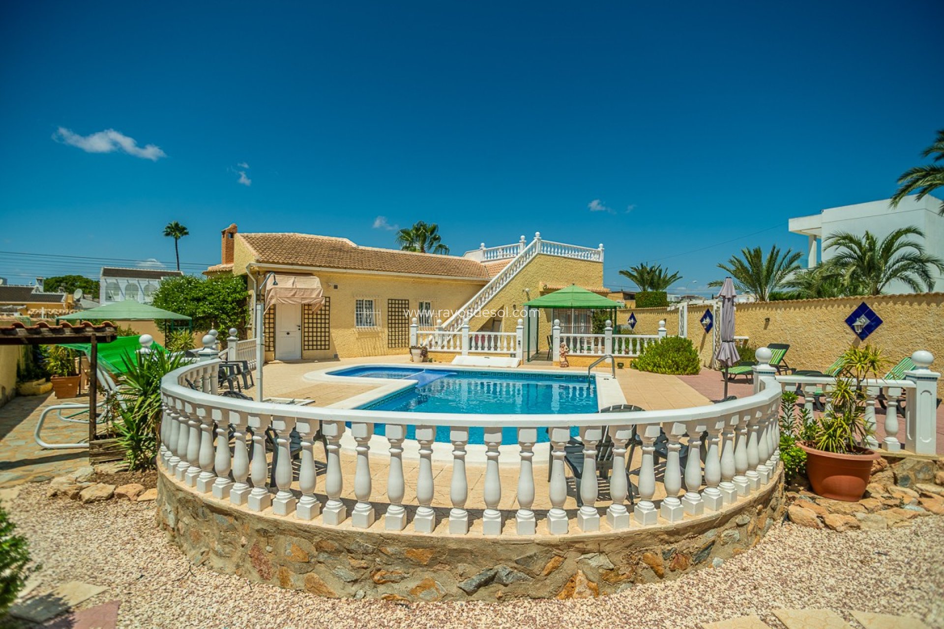Herverkoop - Villa - Torrevieja - La Siesta
