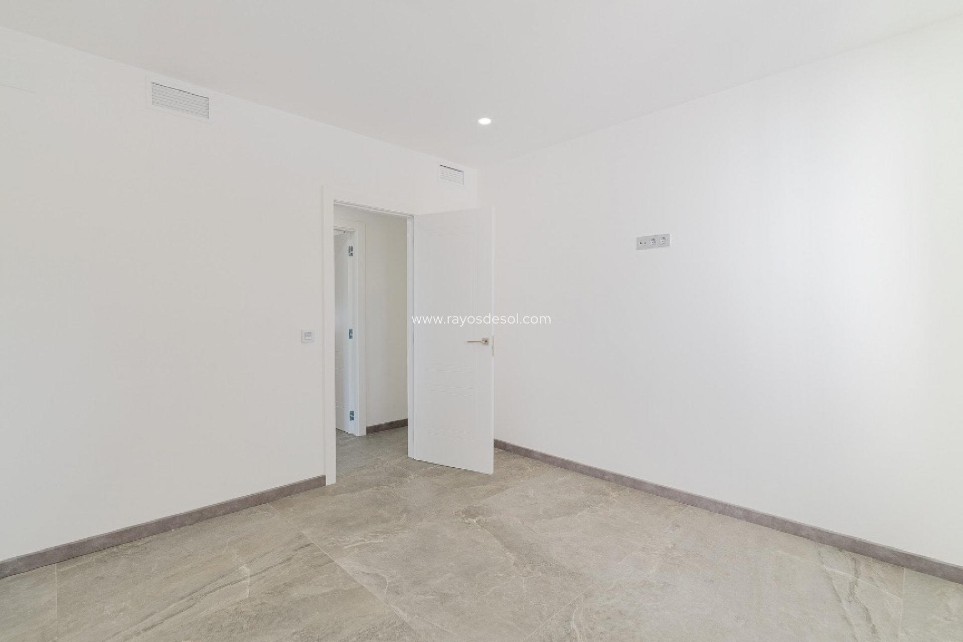 Herverkoop - Villa - Torrevieja - Los Balcones