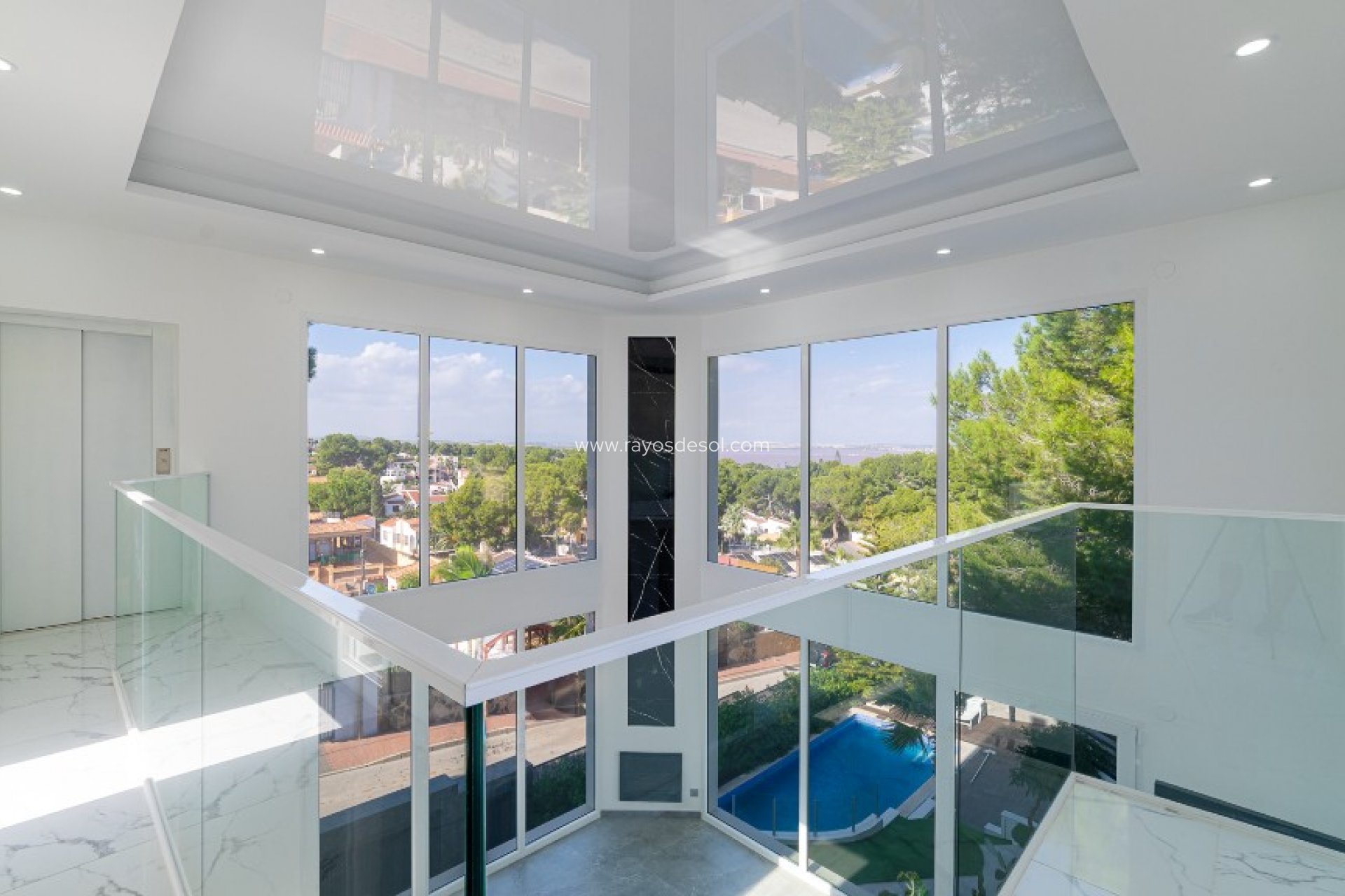 Herverkoop - Villa - Torrevieja - Los Balcones