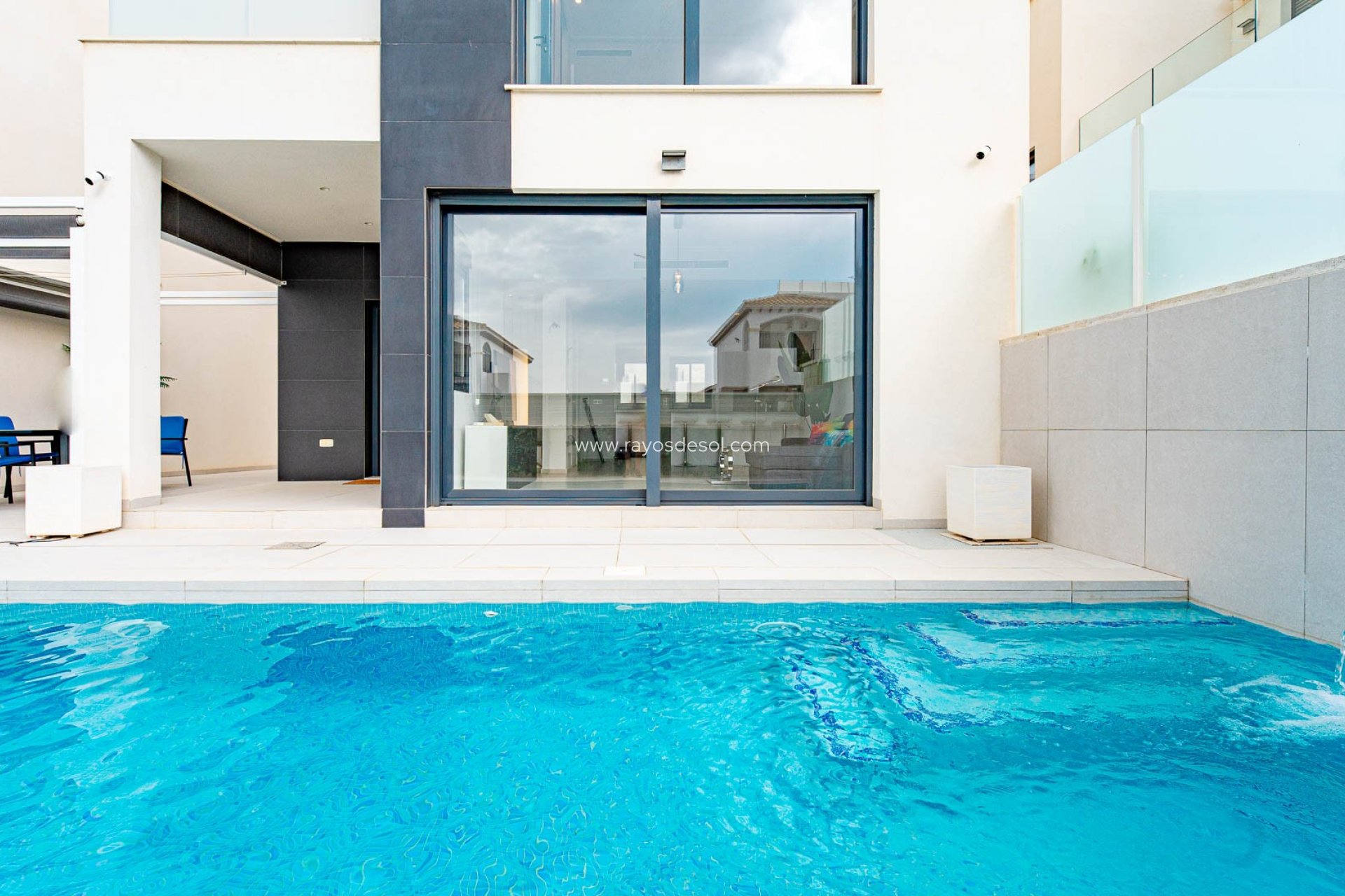 Herverkoop - Villa - Torrevieja - Punta Prima