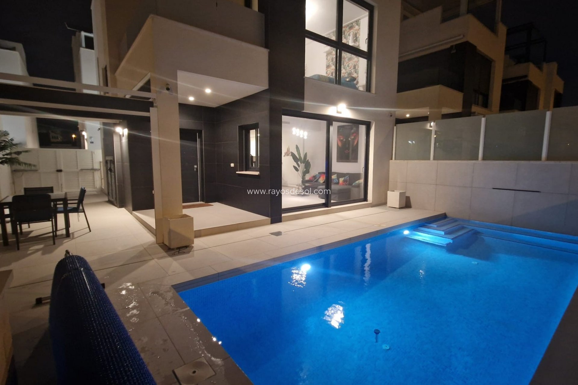 Herverkoop - Villa - Torrevieja - Punta Prima