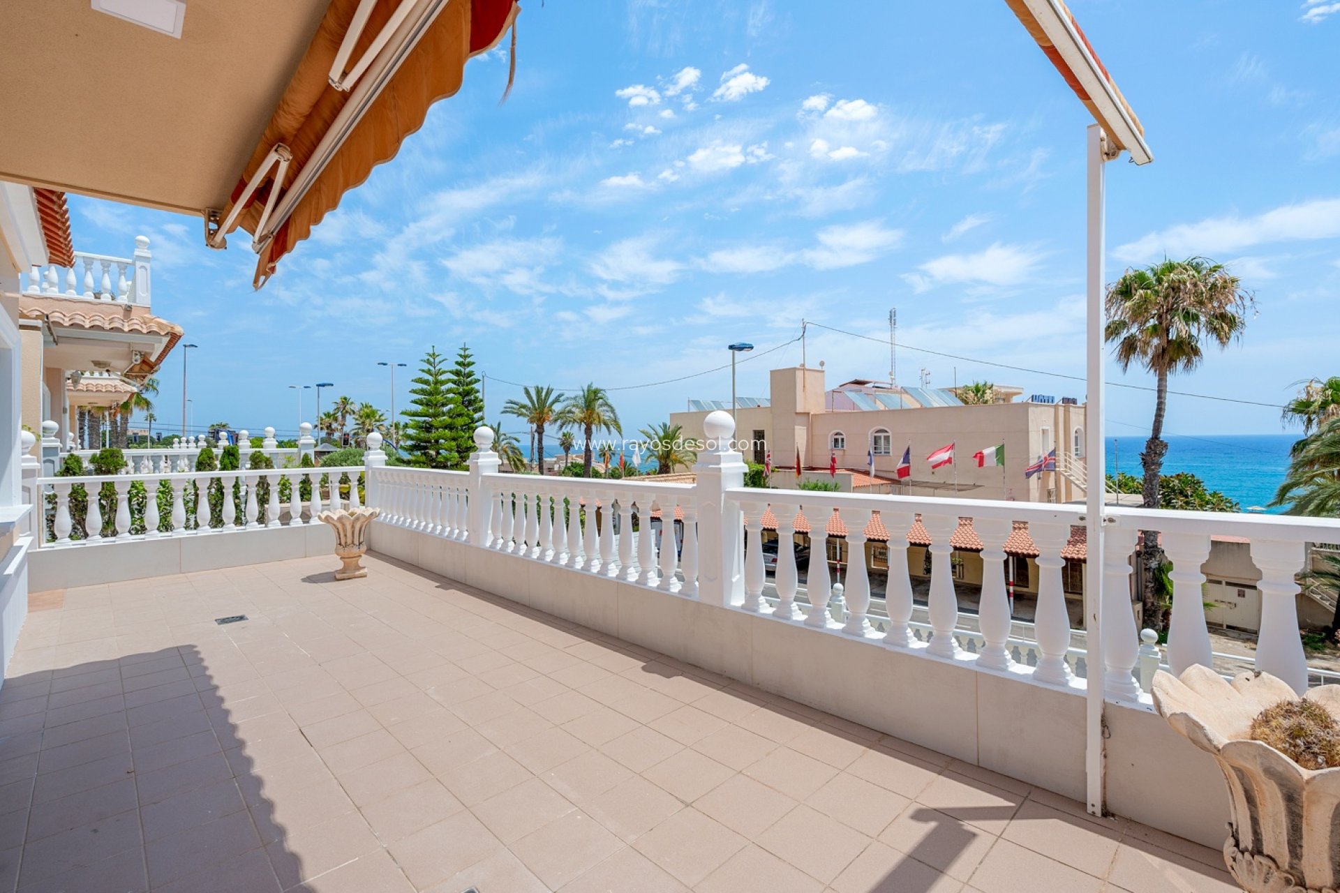 Herverkoop - Villa - Torrevieja