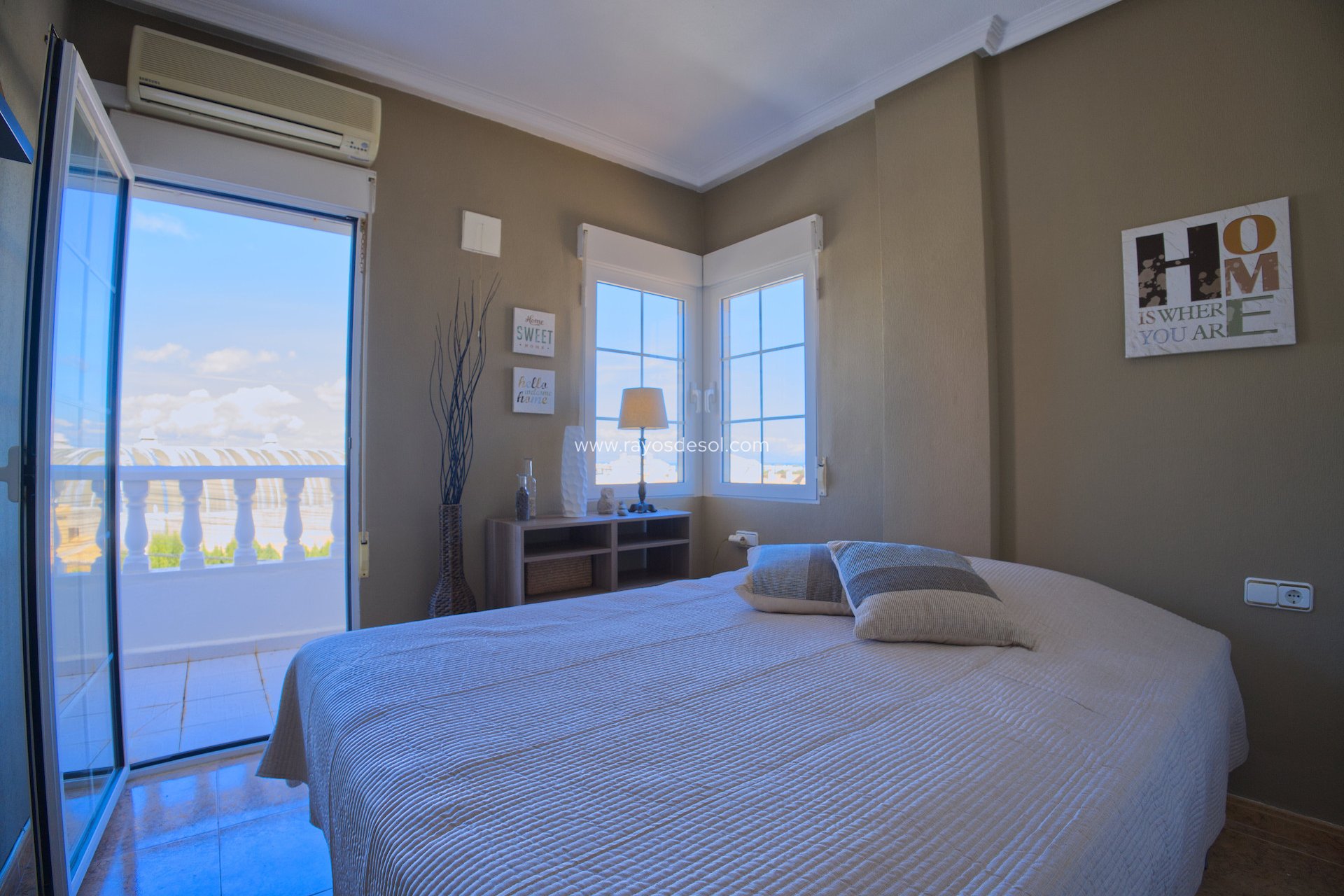 Herverkoop - Villa - Torrevieja