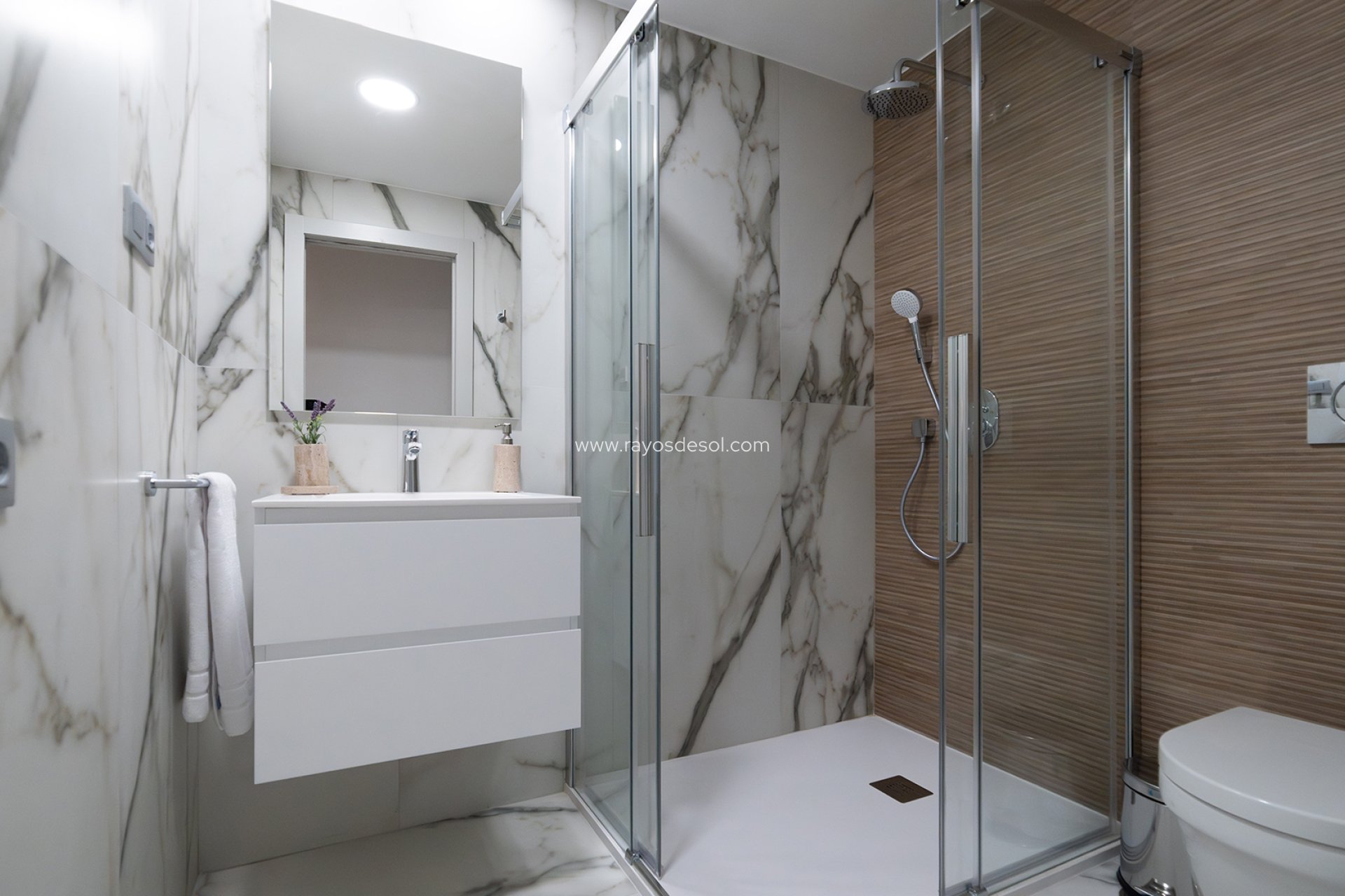 Neue Gebäude - Appartement - Benidorm - Spain