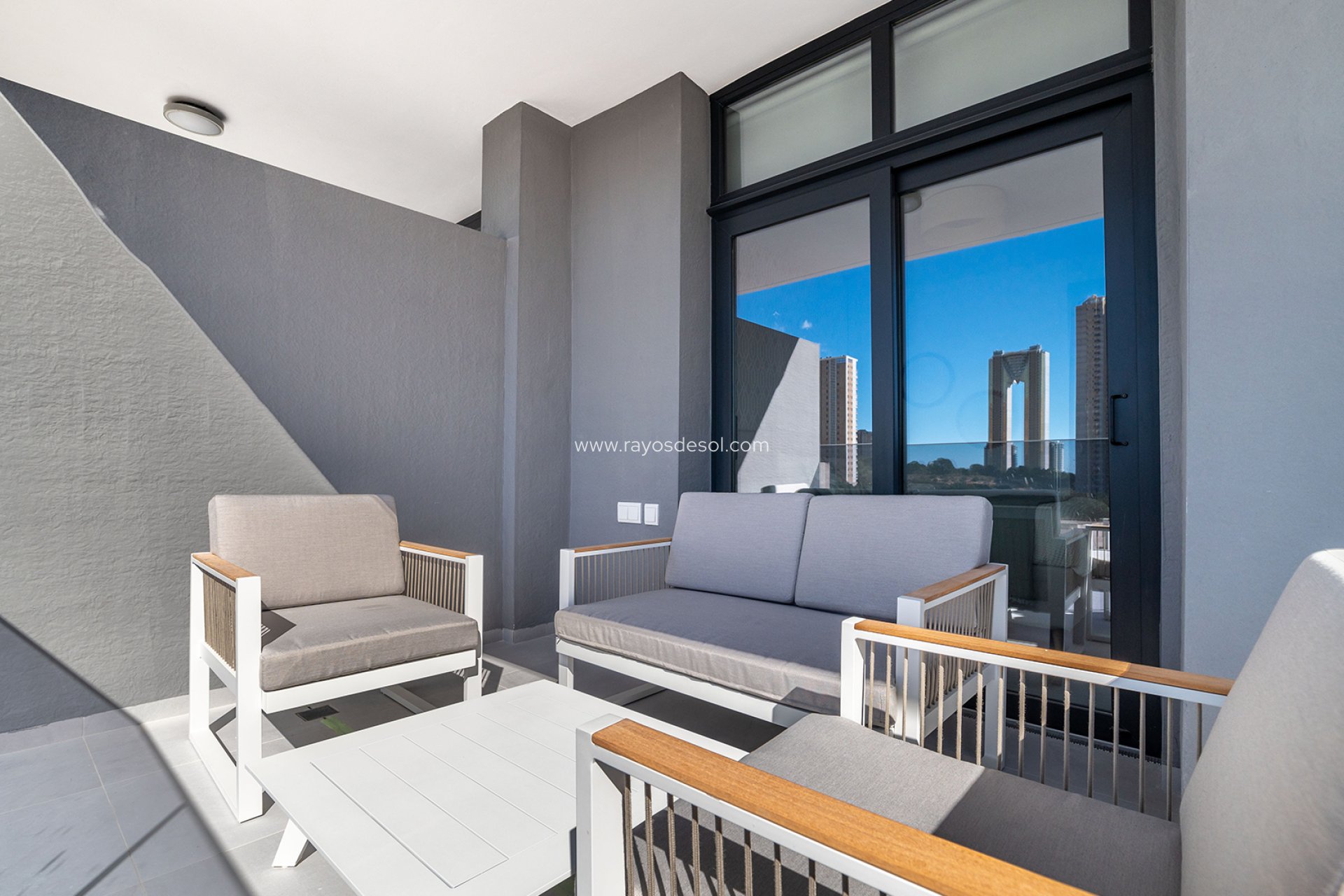 Neue Gebäude - Appartement - Benidorm - Spain