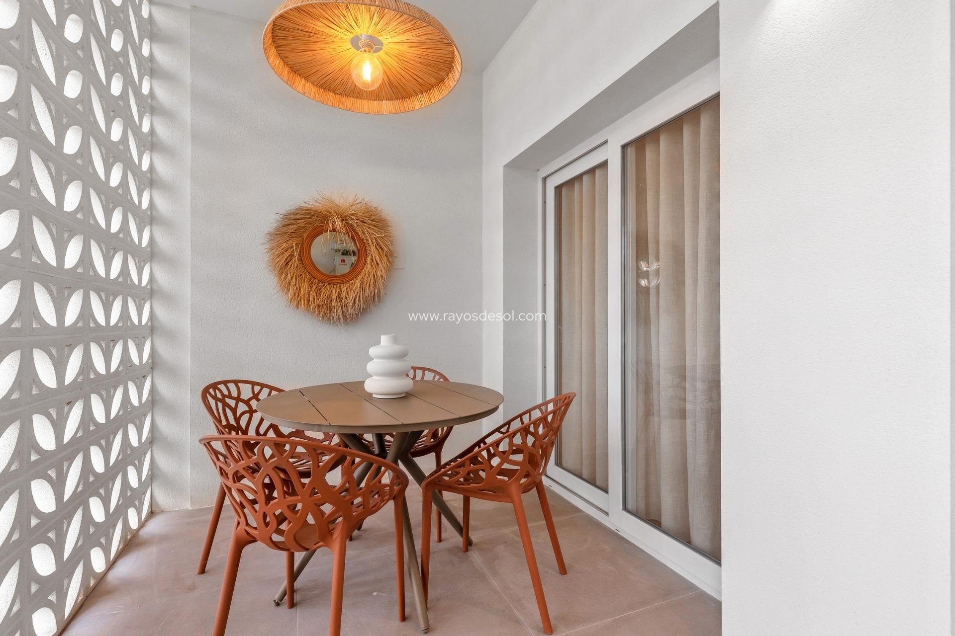 Neue Gebäude - Appartement - Torrevieja - Playa De Los Naufragos