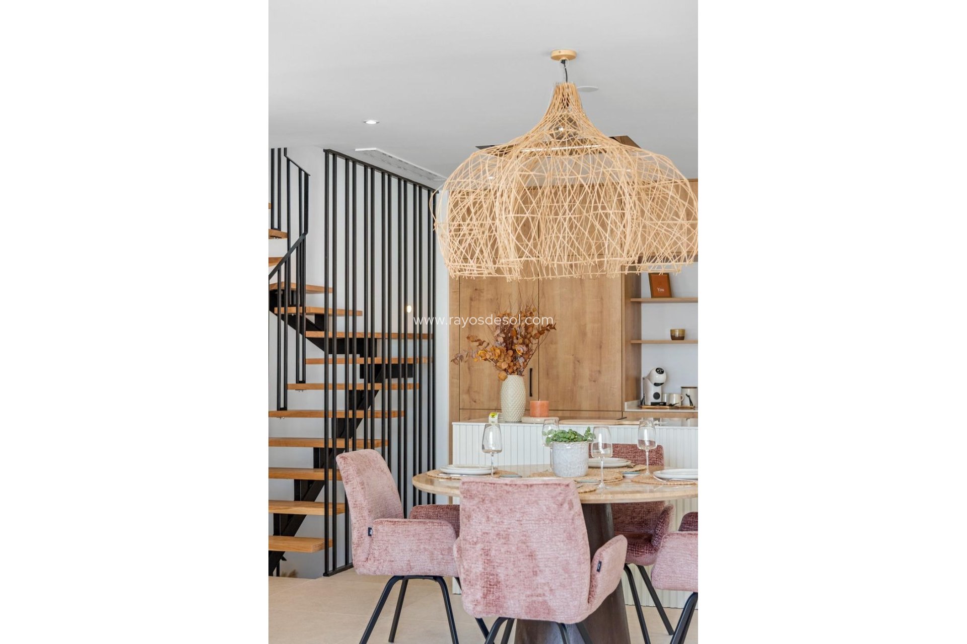 Neue Gebäude - Haus - Dolores - Sector 3