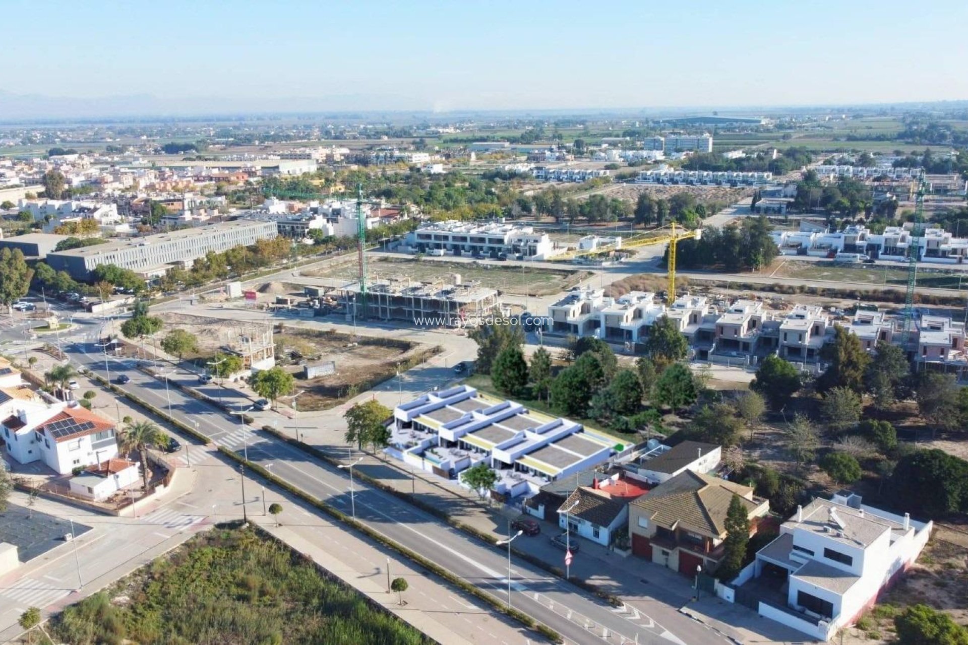 Neue Gebäude - Haus - Dolores - Sector 3