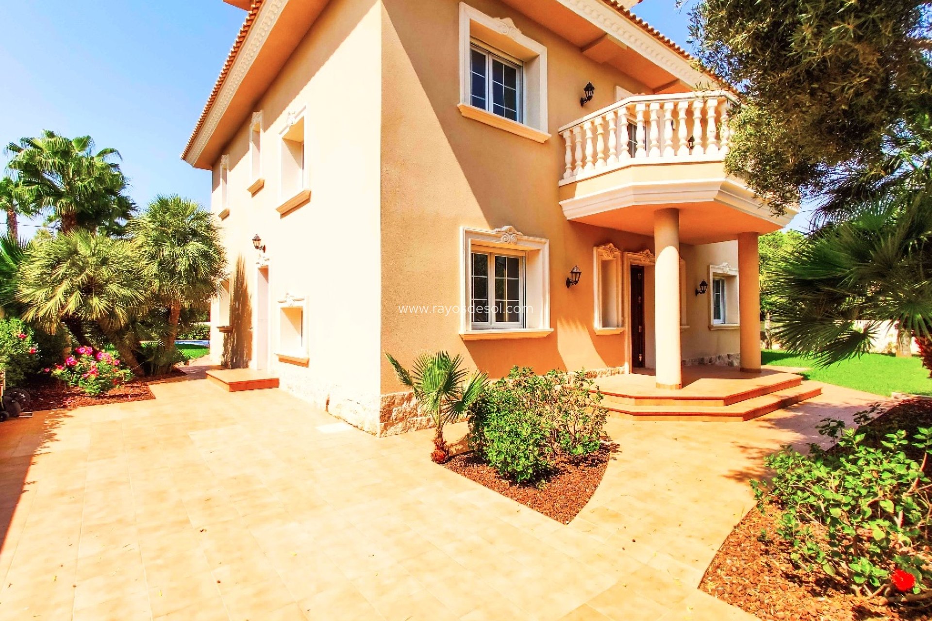 Neue Gebäude - Villa - Orihuela Costa - Cabo Roig