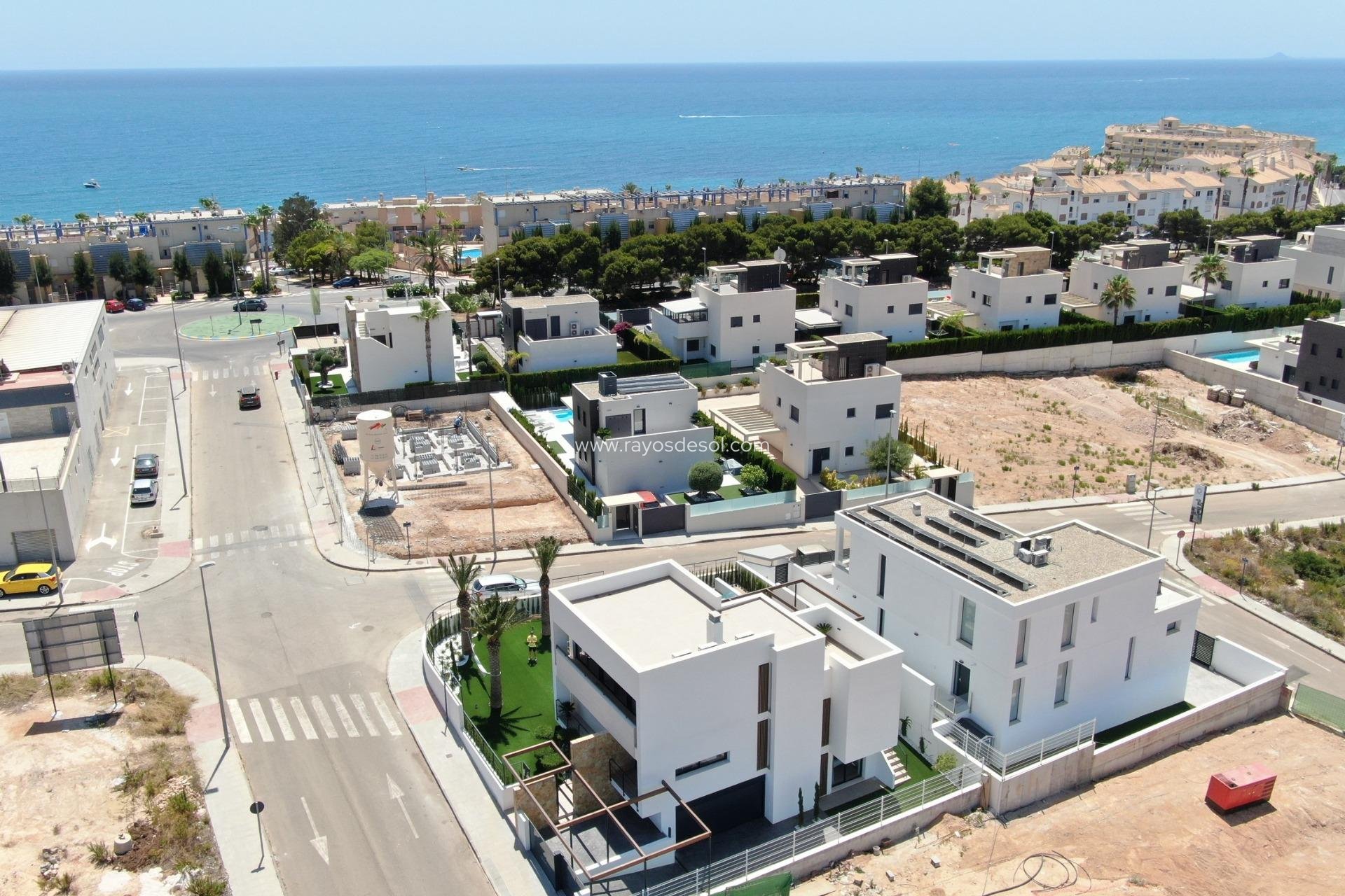 Neue Gebäude - Villa - Orihuela Costa - Dehesa de campoamor