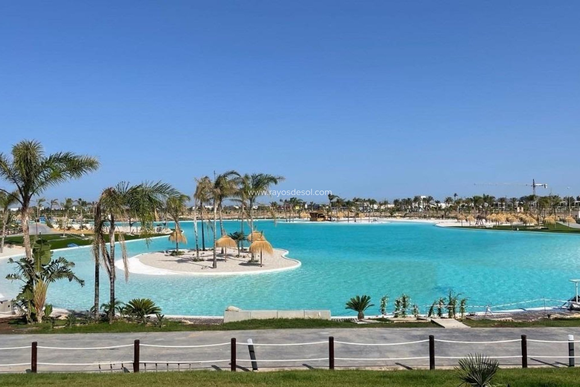 Neue Gebäude - Villa - Santa Rosalia Resort - Santa Rosalia Lake and Life Resort