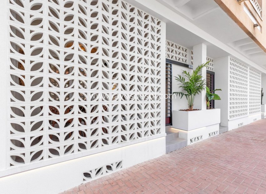 Nieuwbouw - Appartement - Torrevieja - Playa De Los Naufragos