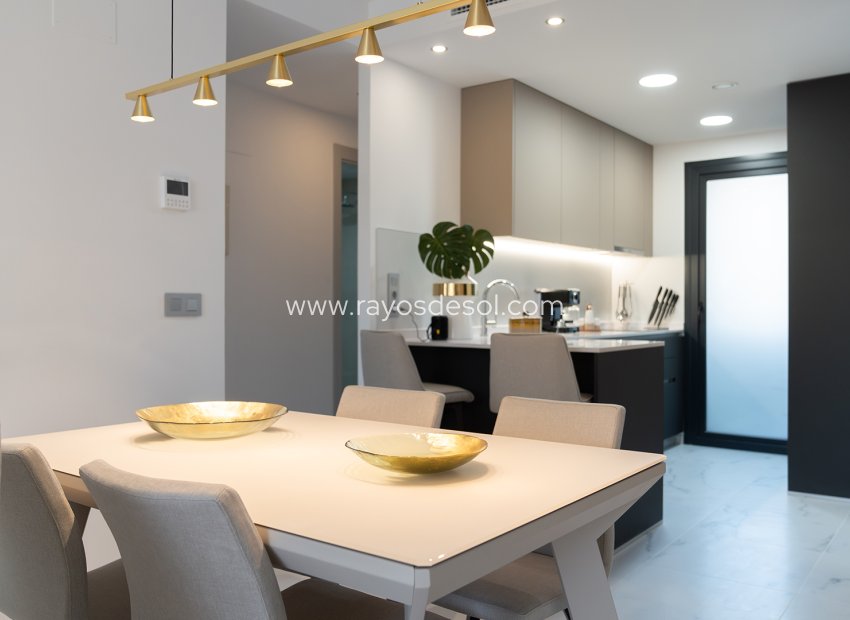 Obra nueva - Apartamento / piso - Benidorm - Spain
