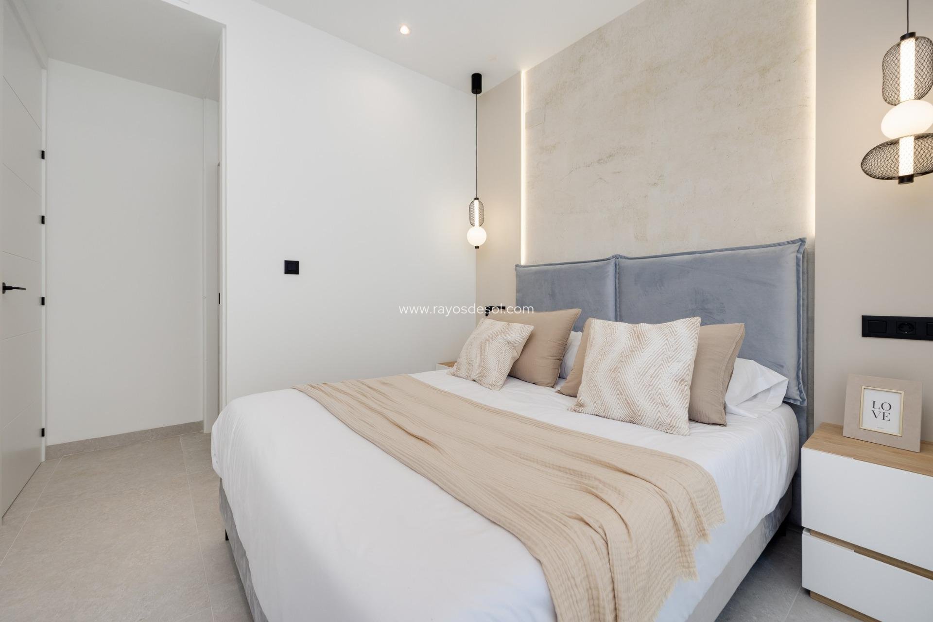 Obra nueva - Apartamento / piso - Guardamar del Segura - Avda del Puerto