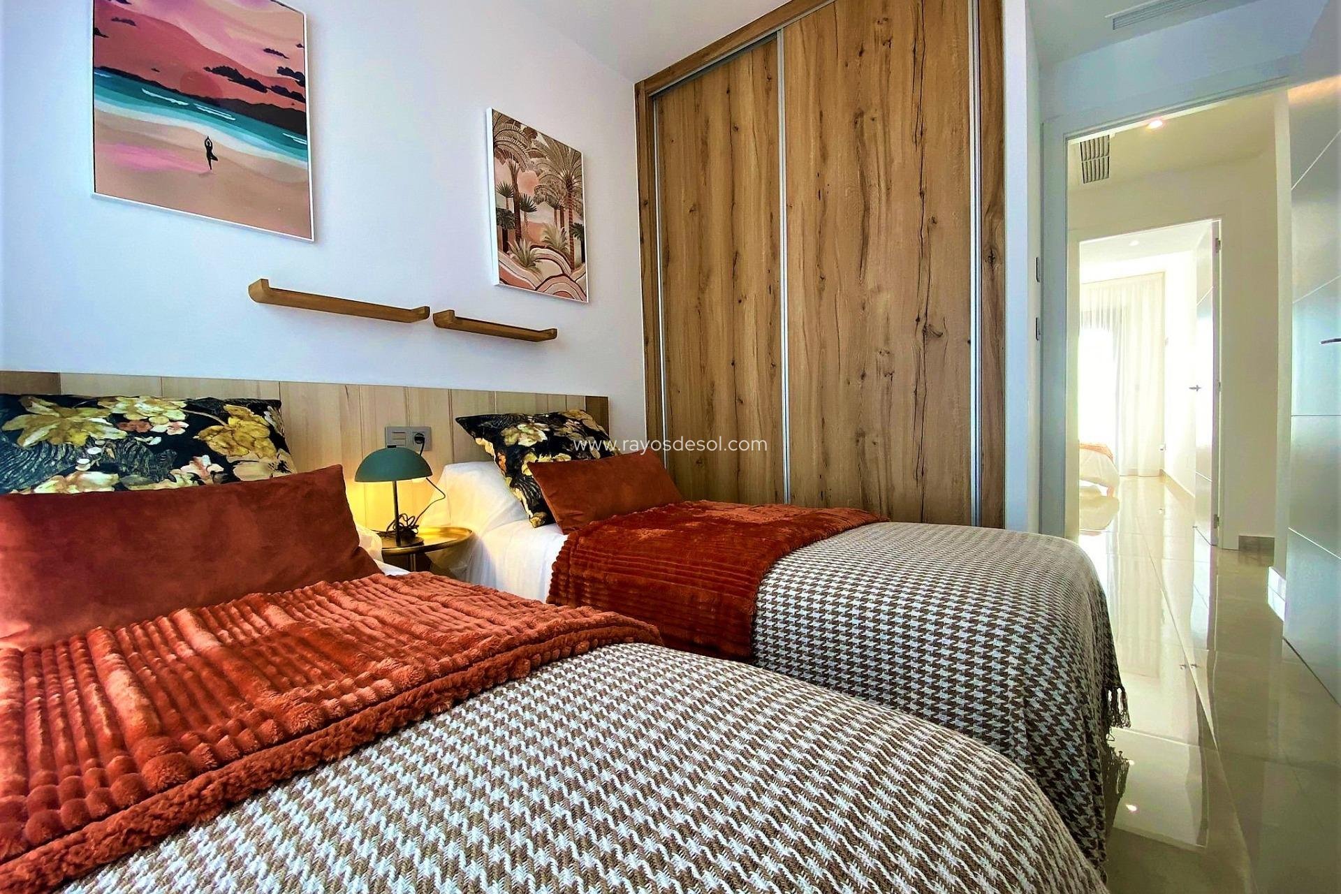 Obra nueva - Apartamento / piso - Pilar de la Horadada - Polideportivo