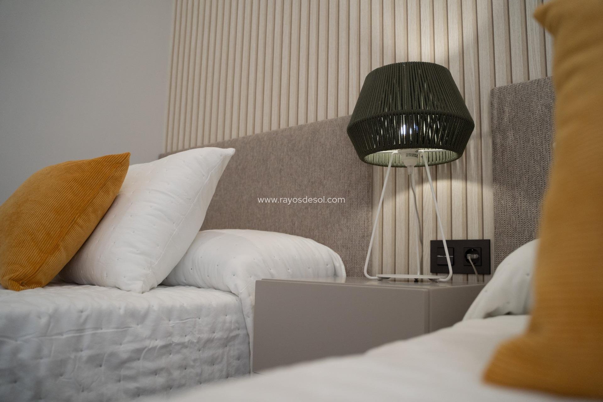 Obra nueva - Apartamento / piso - Pilar de la Horadada - pueblo