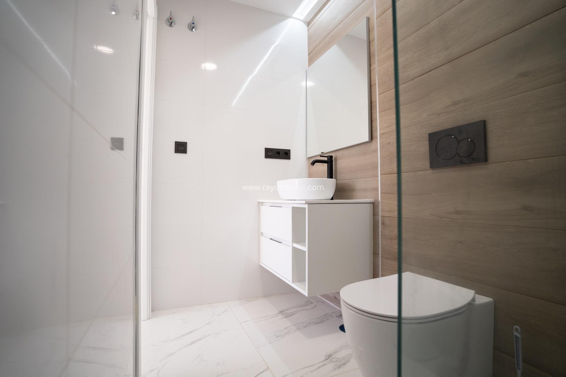 Obra nueva - Apartamento / piso - Pilar de la Horadada - pueblo