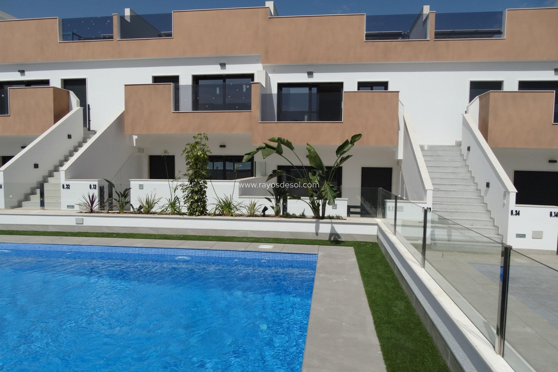 Obra nueva - Apartamento / piso - Pilar de la Horadada - pueblo