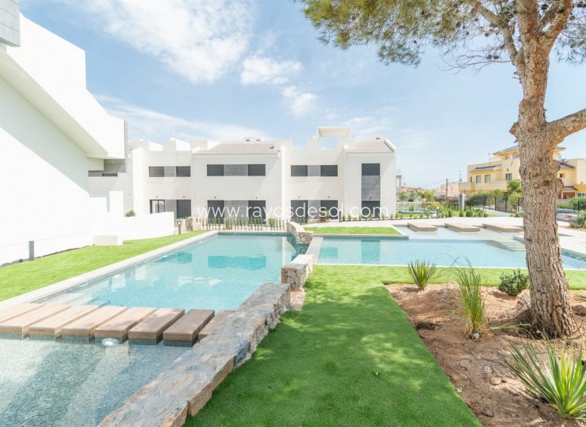 Obra nueva - Apartamento / piso - Torrevieja - Los Balcones