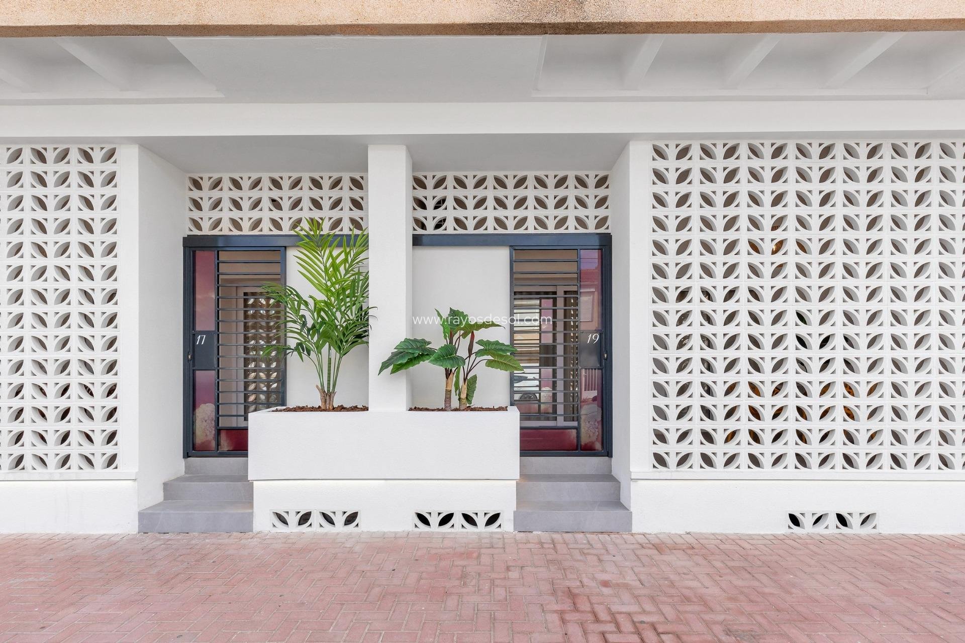 Obra nueva - Apartamento / piso - Torrevieja - Playa De Los Naufragos