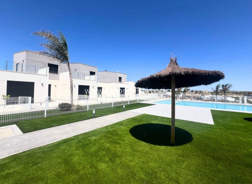 Obra nueva - Casa - Altaona Golf and Country Village