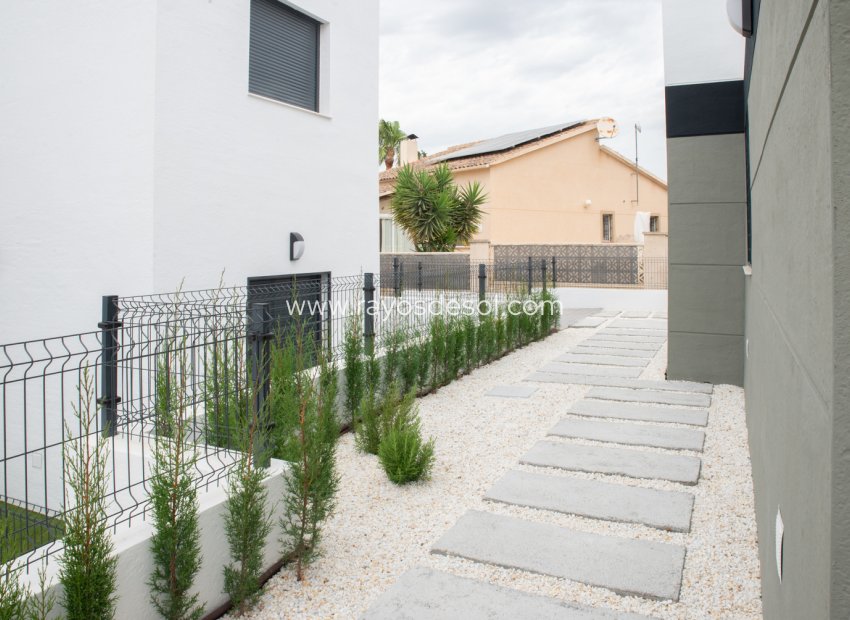 Obra nueva - Villa - Busot - Spain