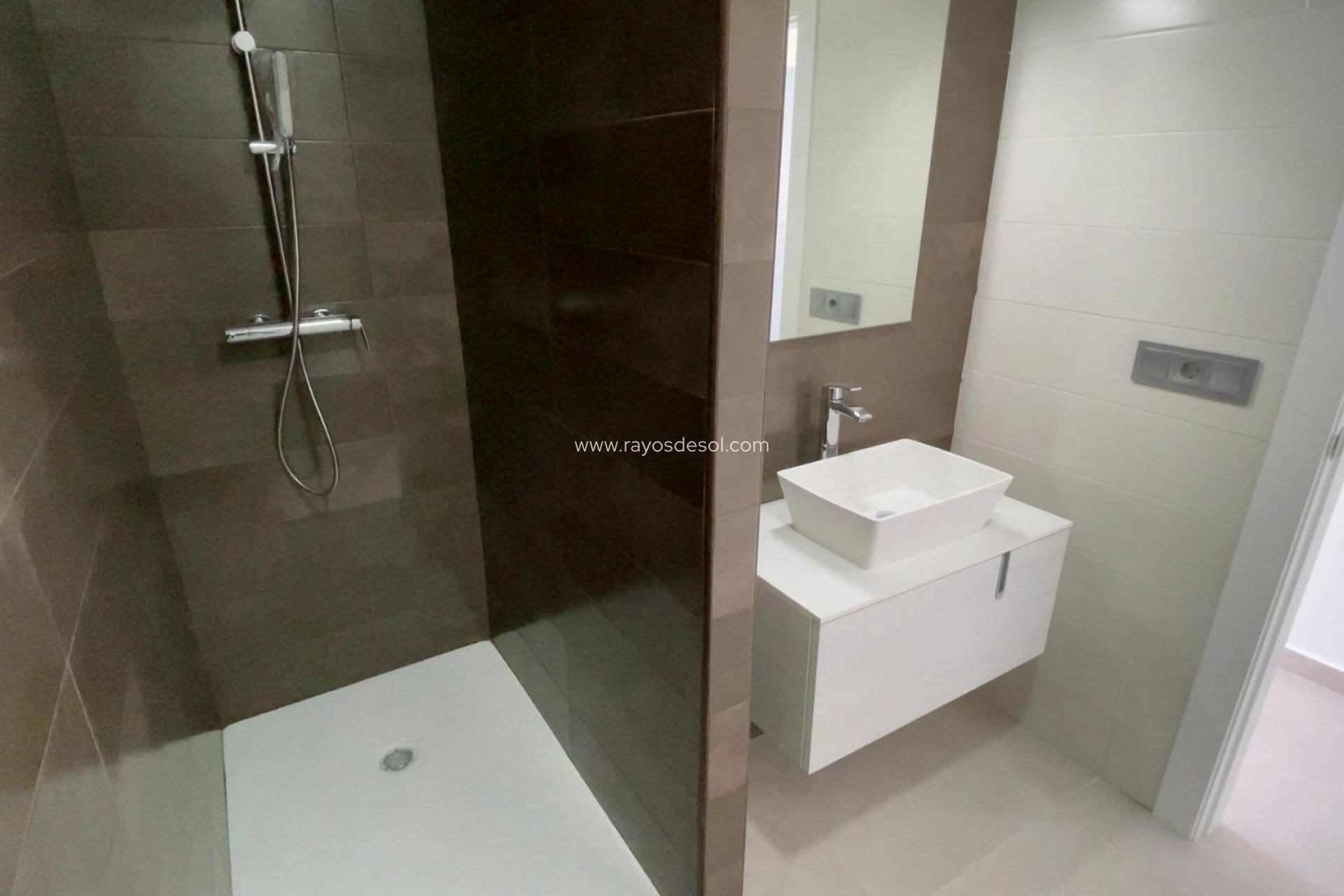 Obra nueva - Villa - Daya Nueva - Centro