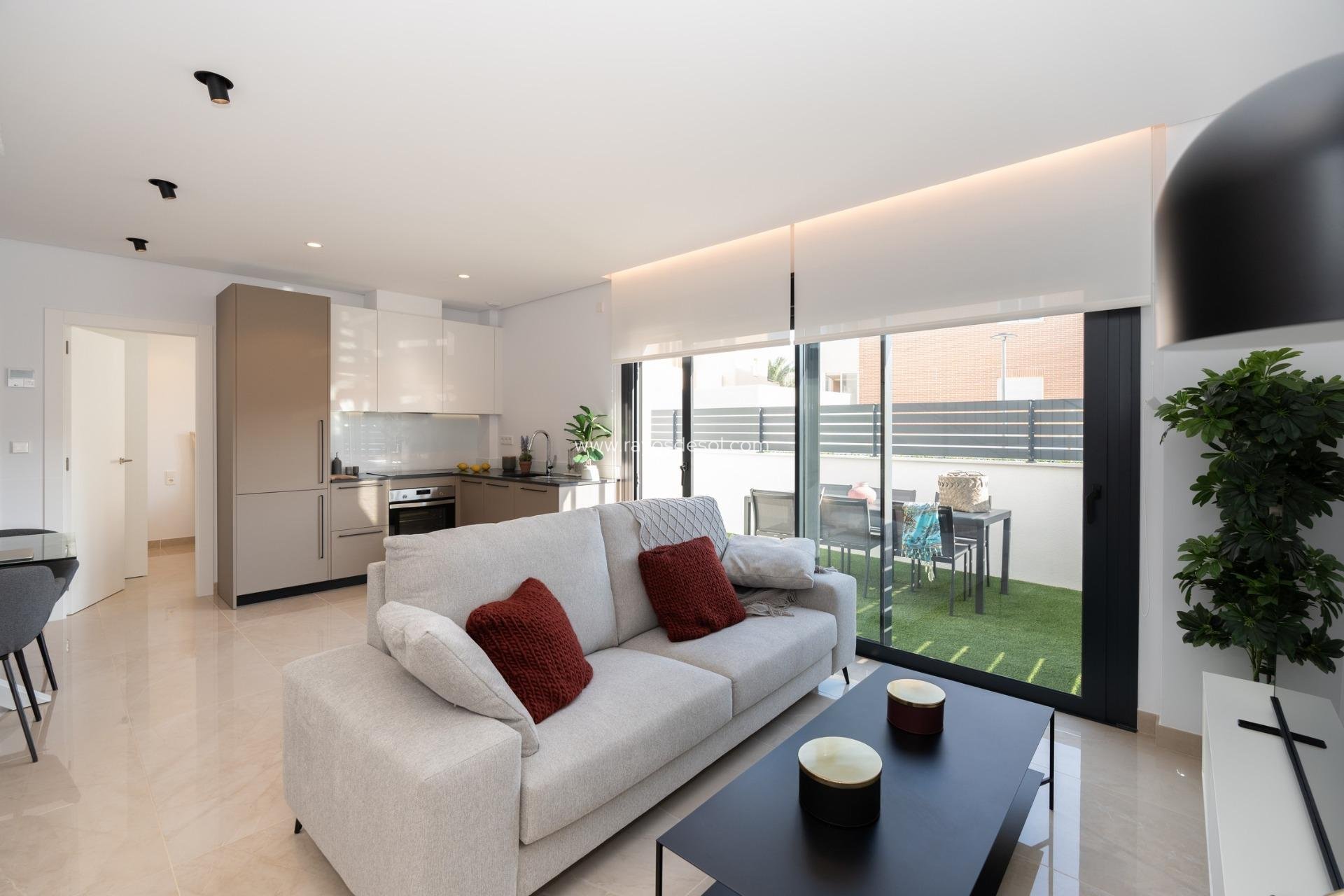 Obra nueva - Villa - La Marina - El Pinet