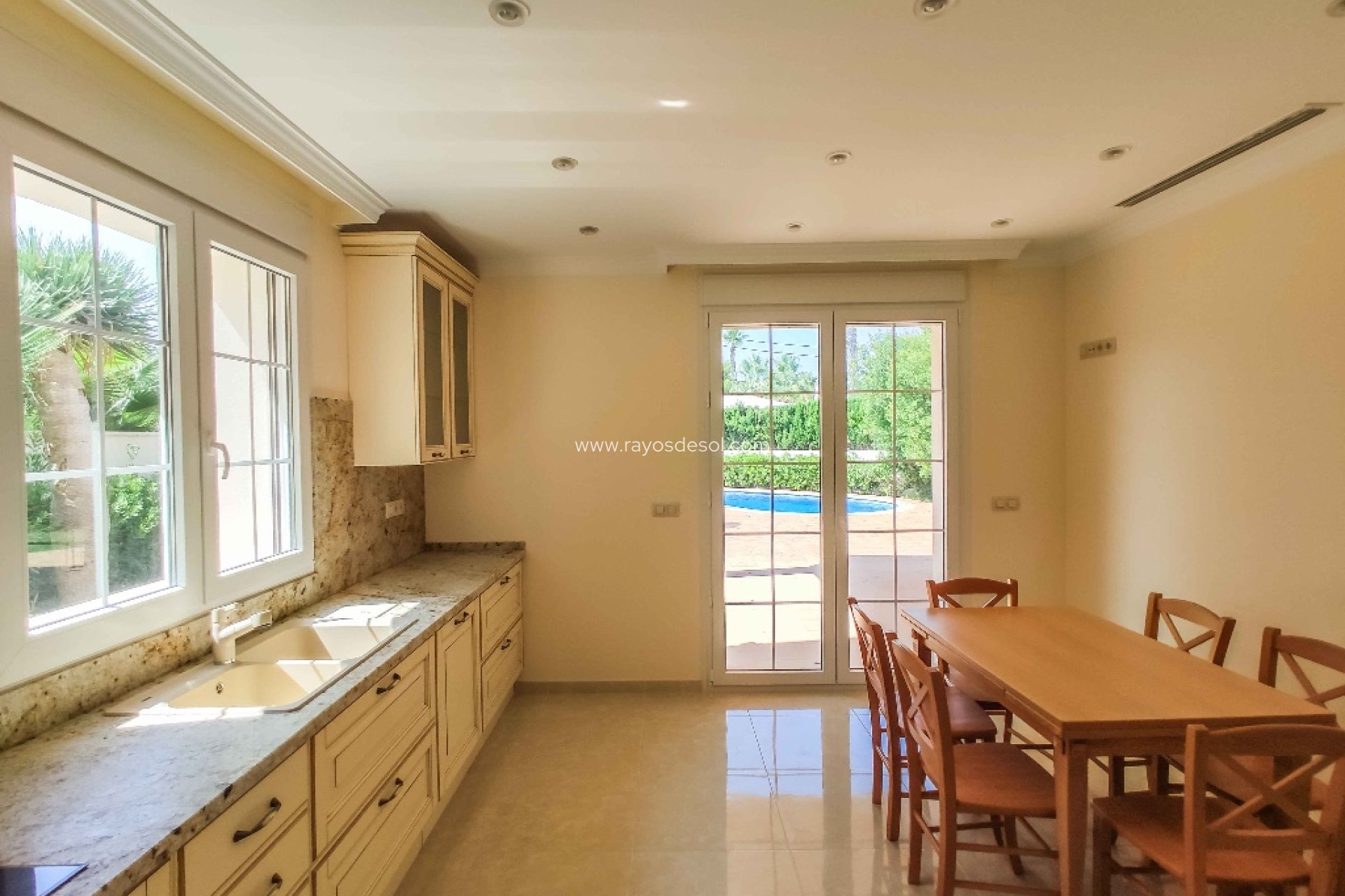 Obra nueva - Villa - Orihuela Costa - Cabo Roig