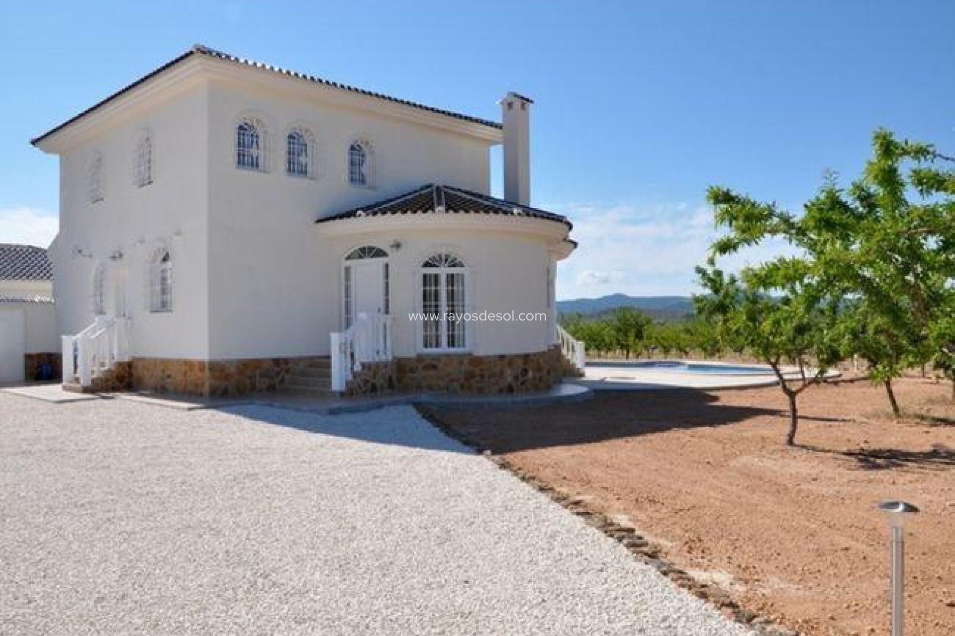 Obra nueva - Villa - Pinoso - Campo