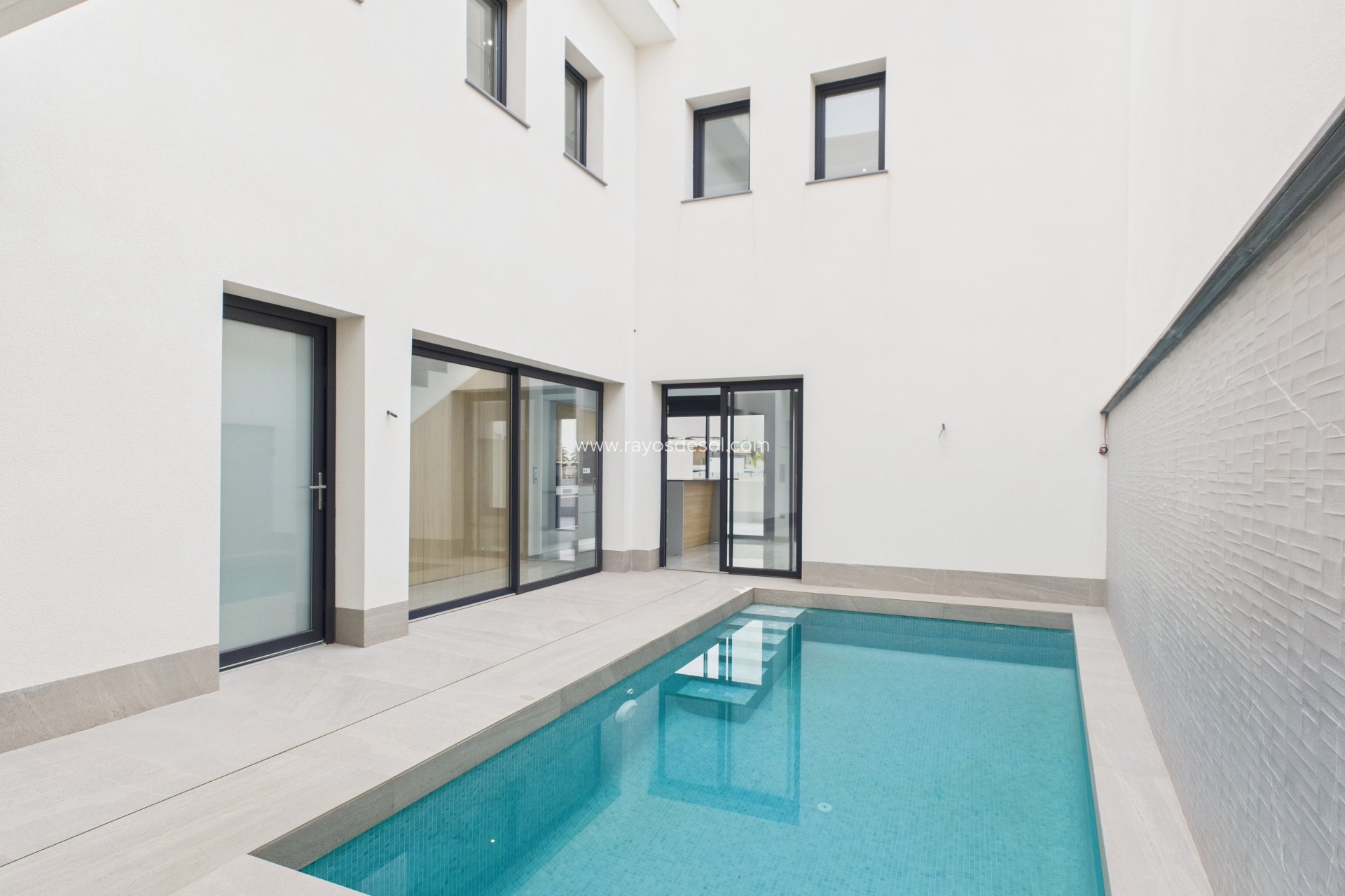 Obra nueva - Villa - Santa Pola