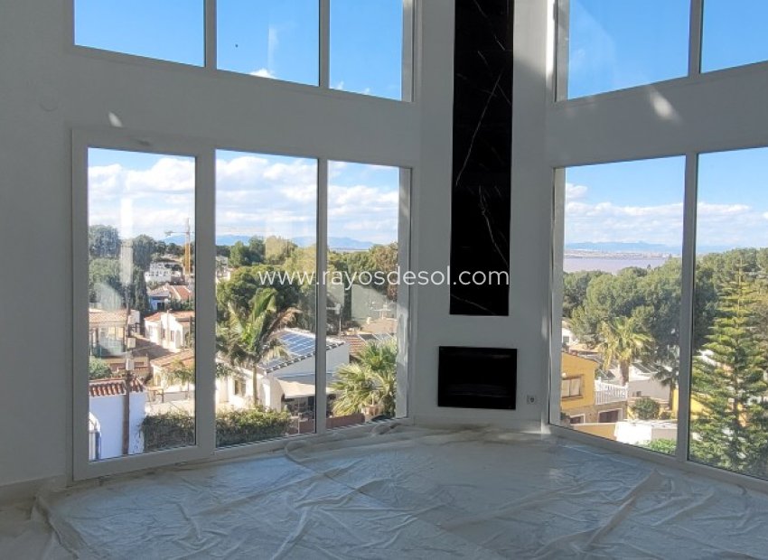 Obra nueva - Villa - Torrevieja - Los Balcones