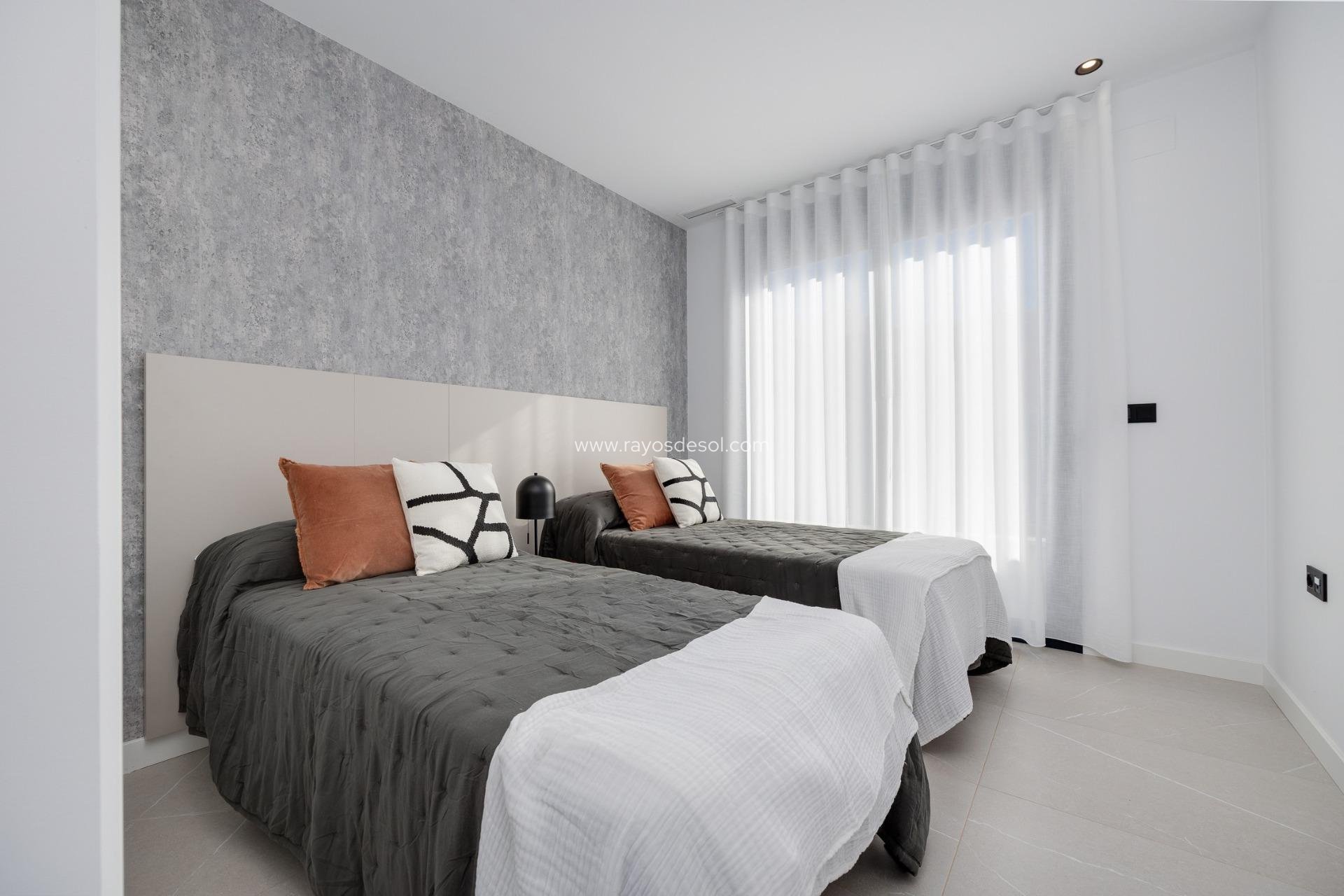 Obra nueva - Villa - Torrevieja - Sector 25