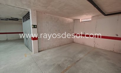 Parking Space / Garage - Long Term Rental - Torrevieja - Playa de los Locos