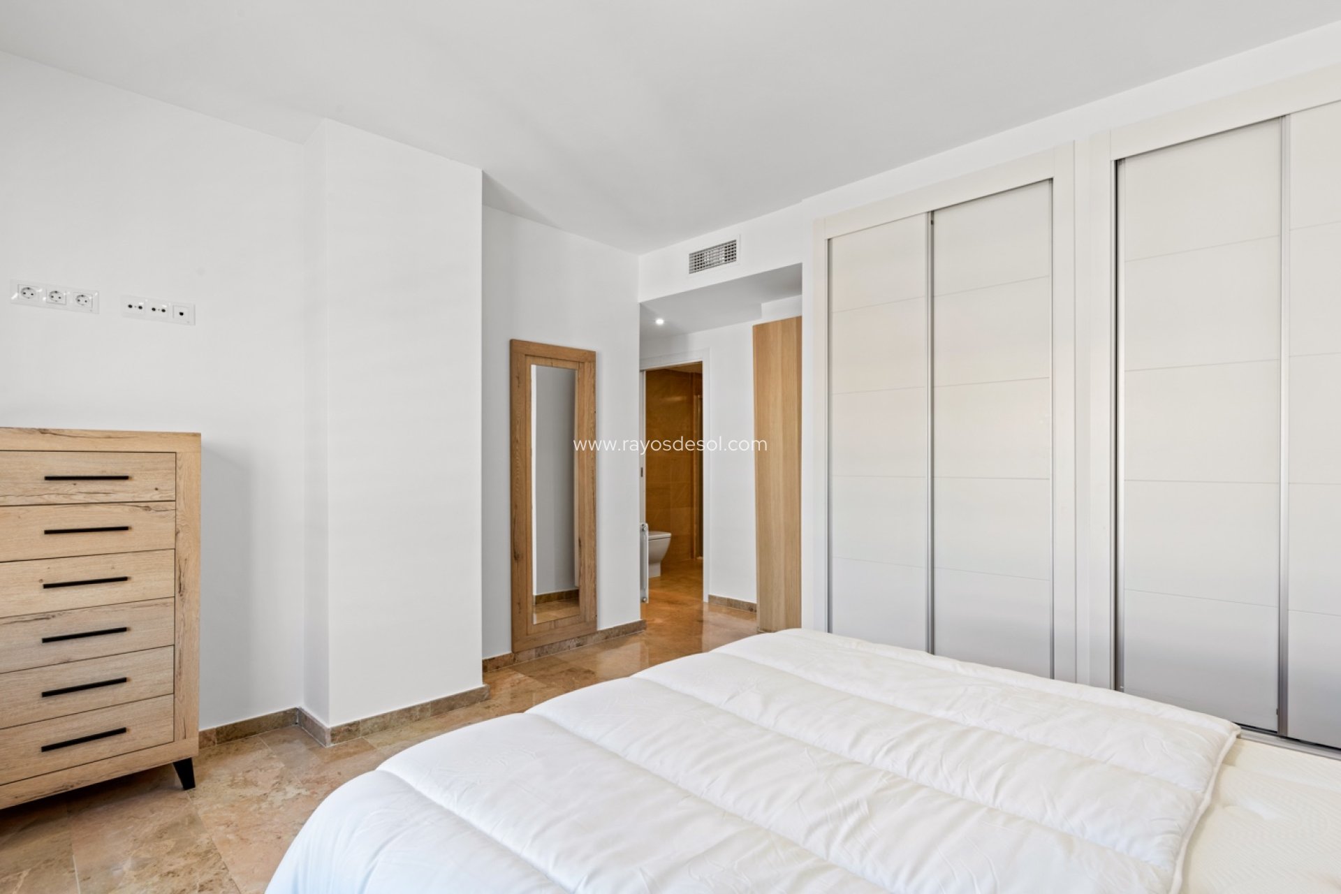 Resale - Apartment - Alicante - Playa San Juan