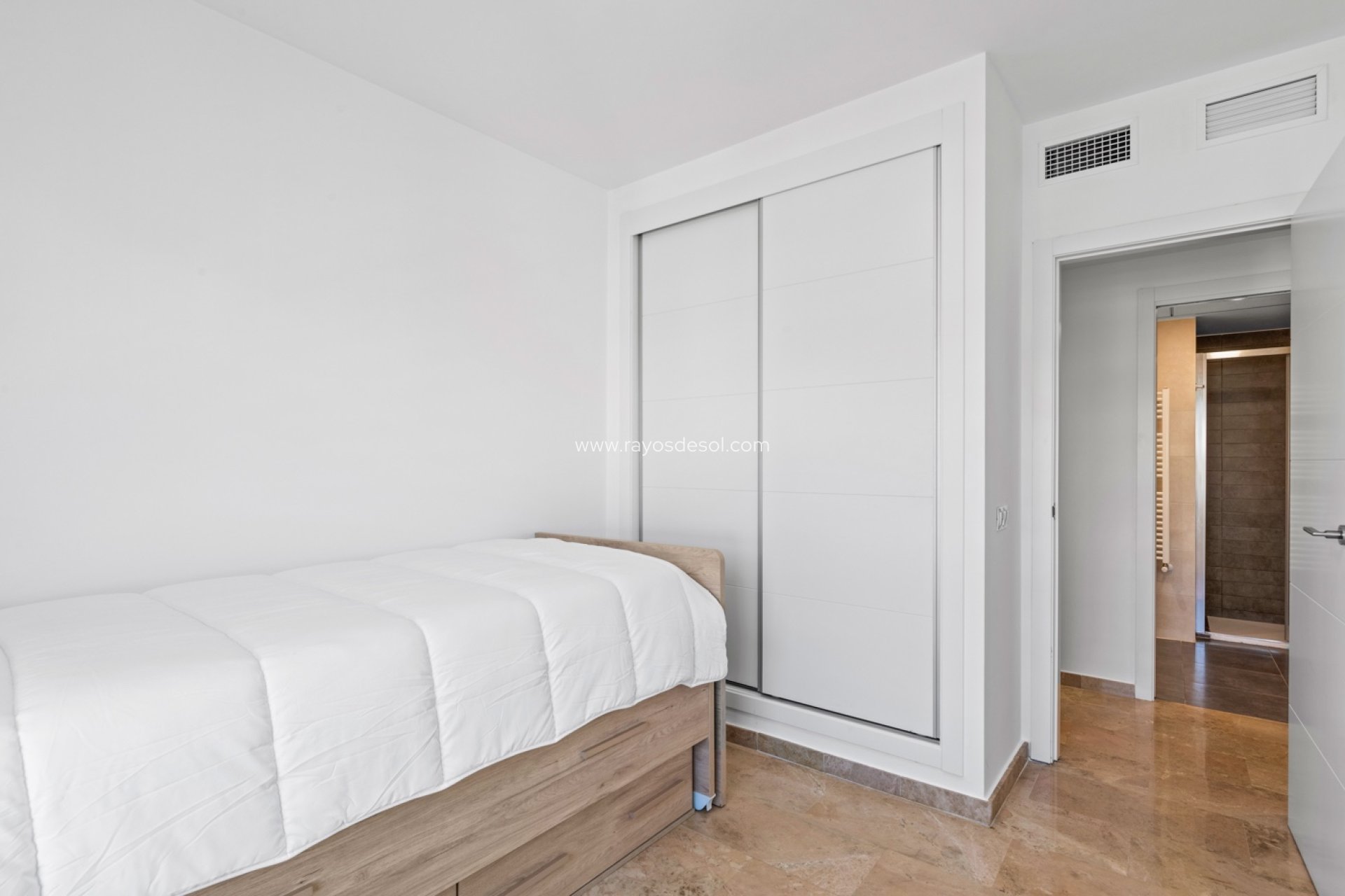 Resale - Apartment - Alicante - Playa San Juan