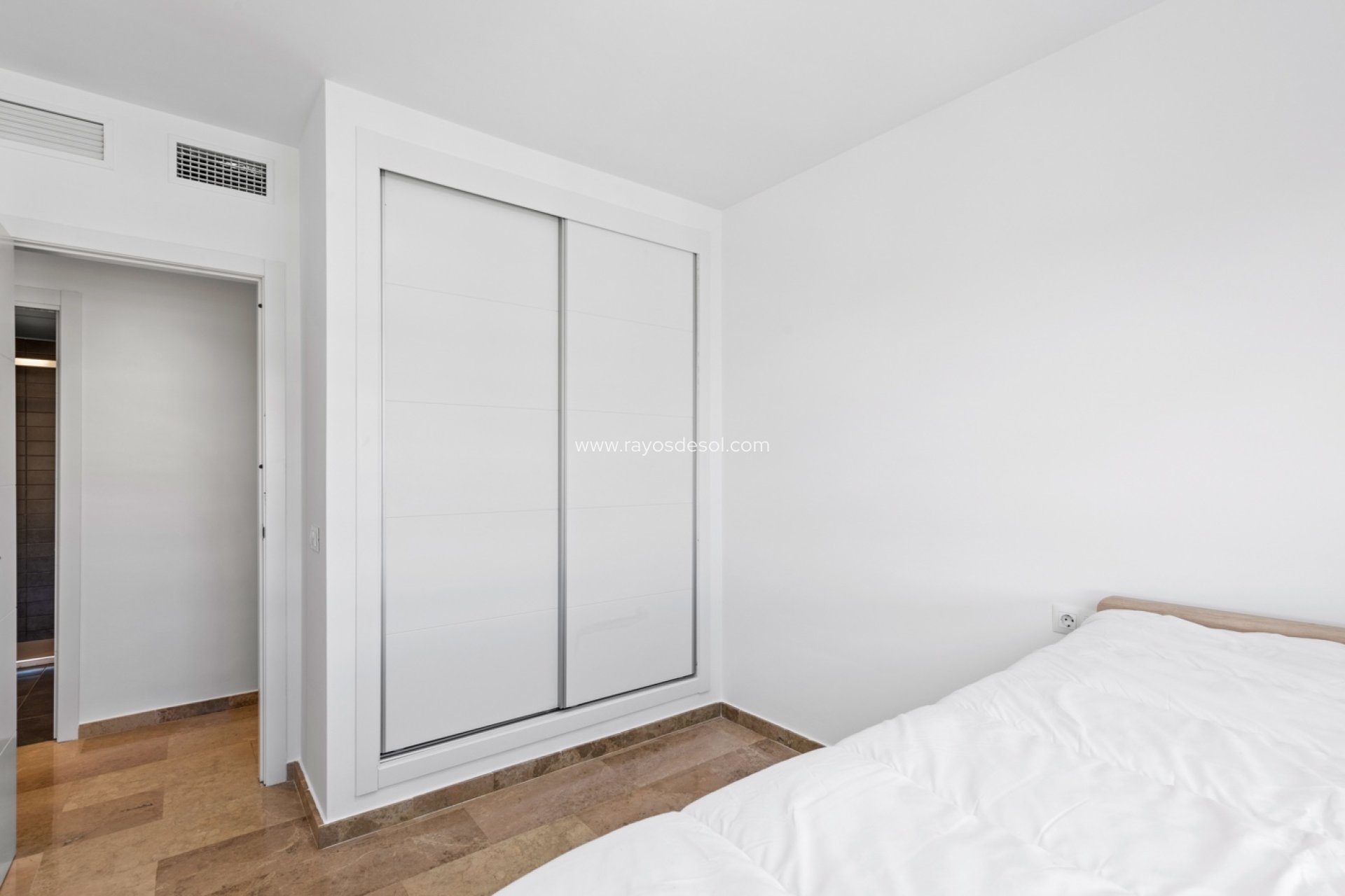Resale - Apartment - Alicante - Playa San Juan