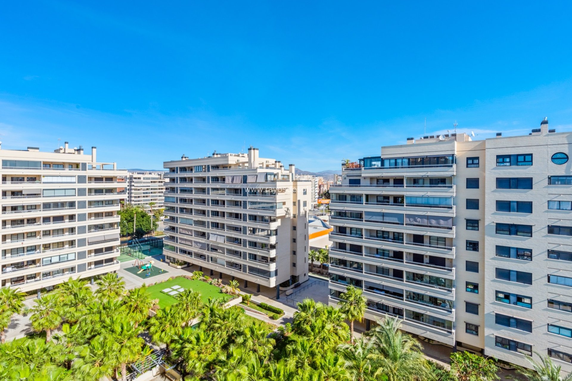 Resale - Apartment - Alicante - Playa San Juan