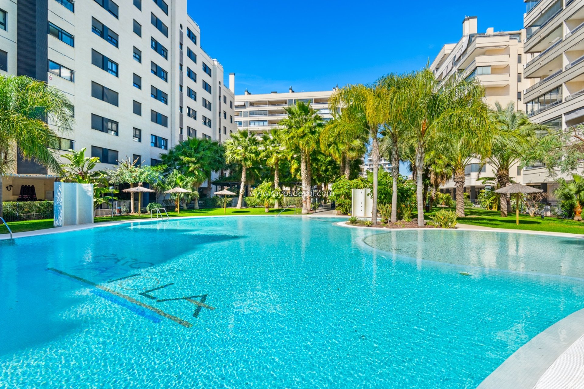 Resale - Apartment - Alicante - Playa San Juan