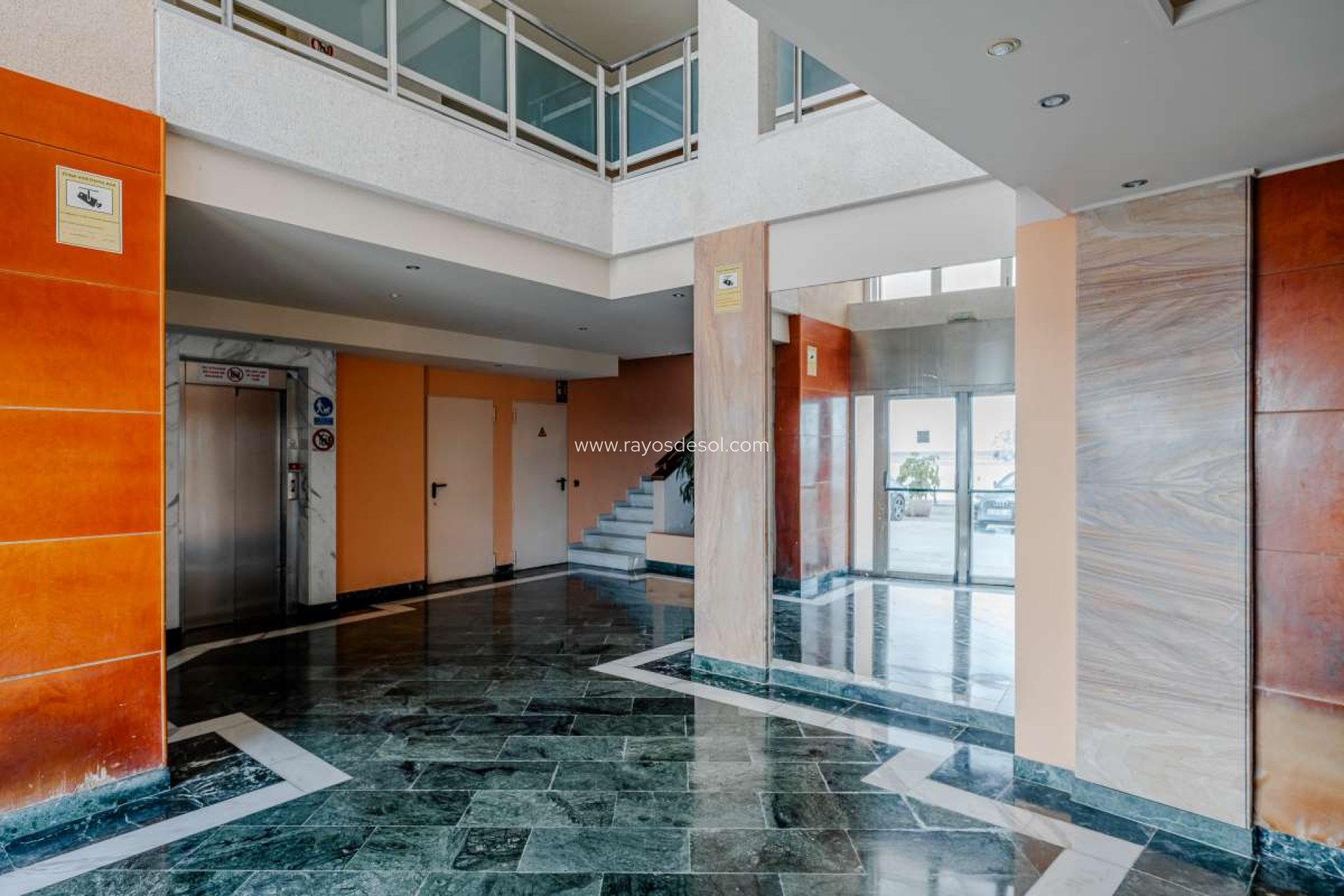 Resale - Apartment - Altea