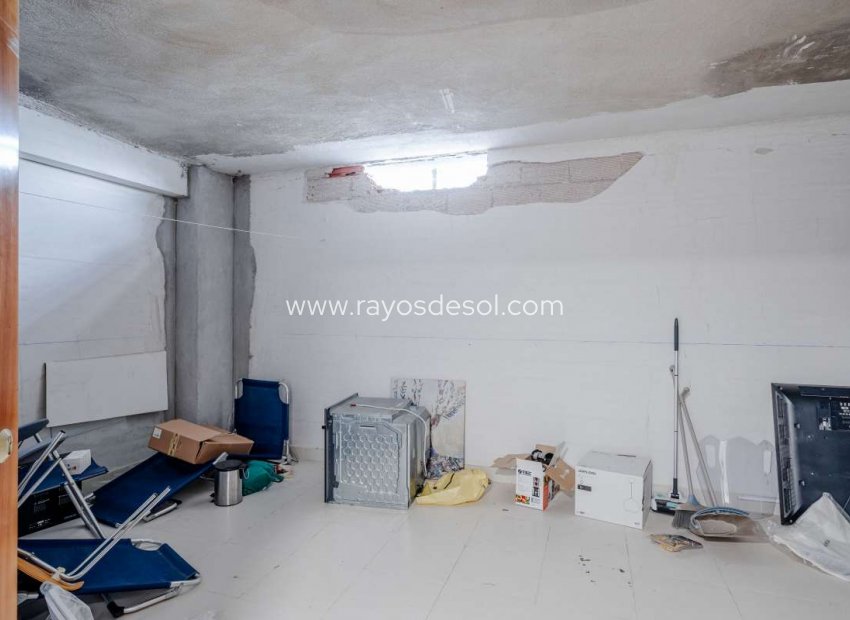 Resale - Apartment - Altea