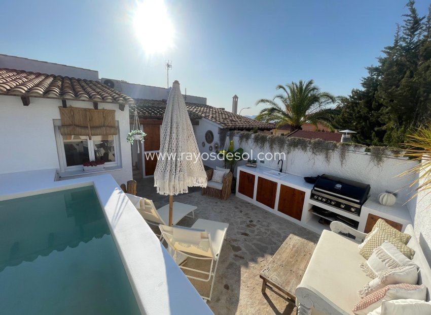 Resale - Apartment - Altea