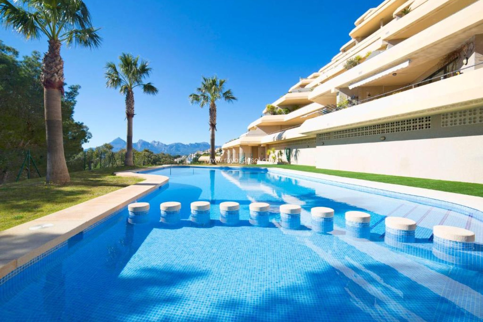 Resale - Apartment - Altea