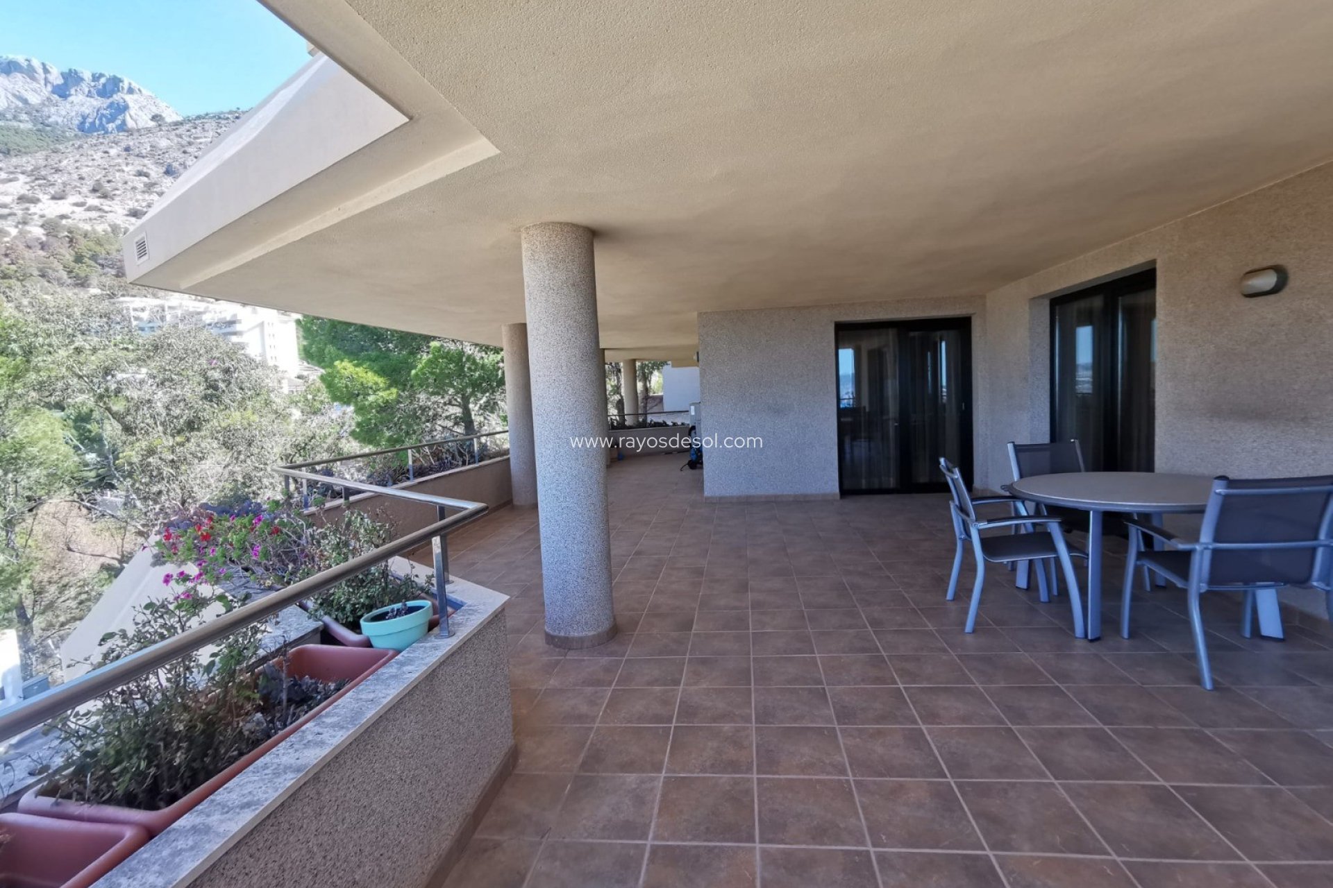 Resale - Apartment - Altea